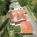 ホテル Logis Des Cretes De Pignols