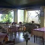 Logis Des Cretes De Pignols ホテル 2*