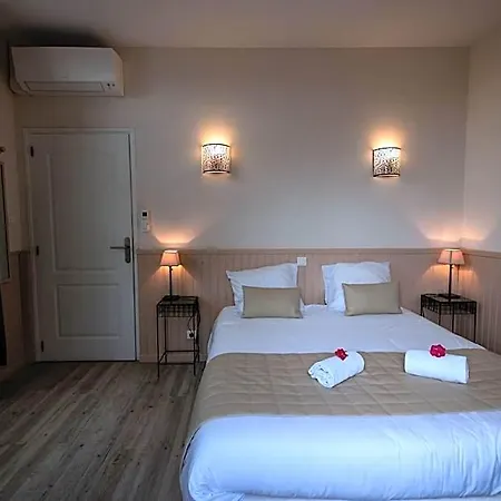 Logis Des Cretes De Pignols Hotel Moissac