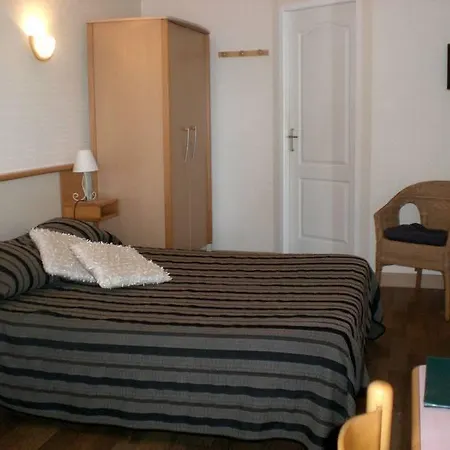 Hotel Logis Des Cretes De Pignols 2*