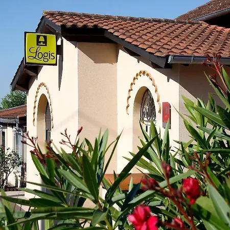 Hotel Logis Des Cretes De Pignols 2*