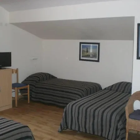 Hotel Logis Des Cretes De Pignols 2*