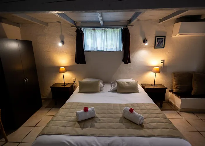 Hotel Logis Des Cretes De Pignols