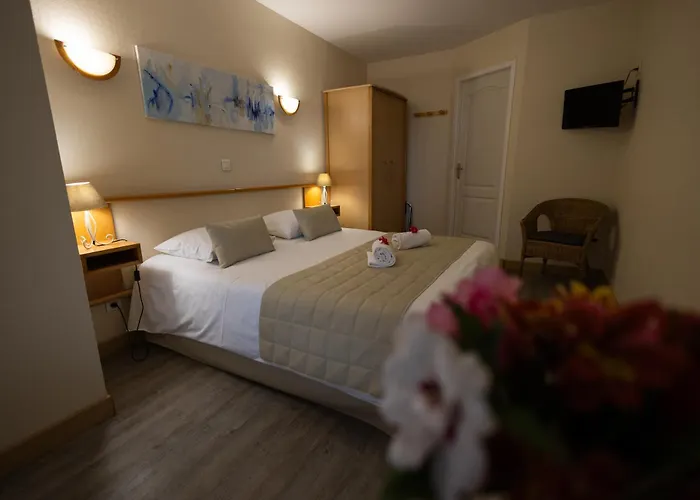 Logis Des Cretes De Pignols 2*