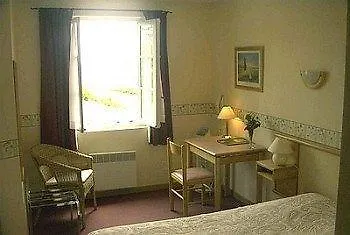 Logis Des Cretes De Pignols Hotel