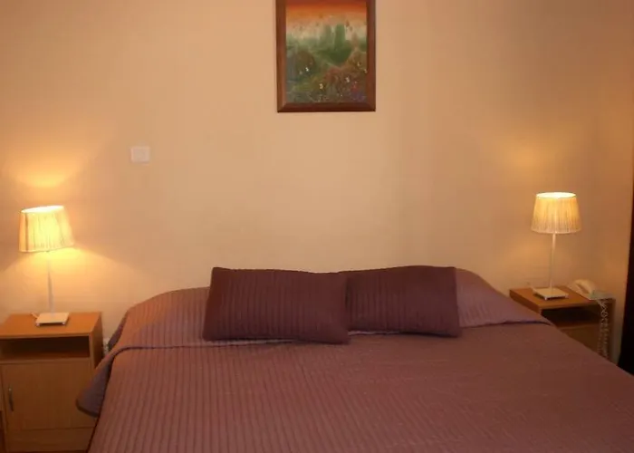 Logis Des Cretes De Pignols 2* Moissac